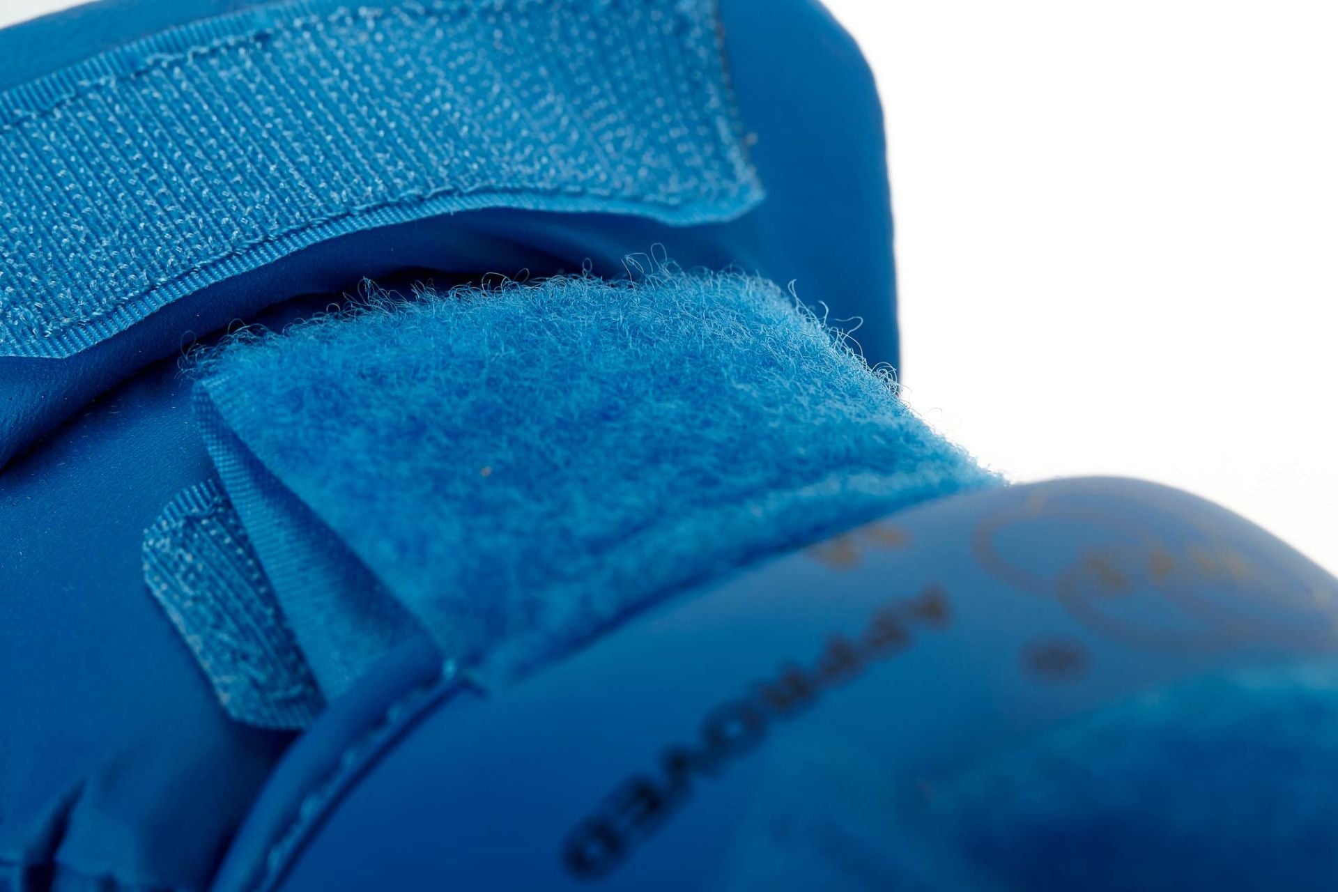 Adidas protector de empeine homologado WKF, azul