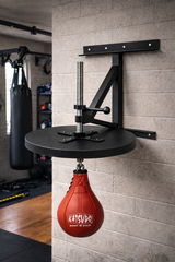 Katsudo Puncholder PRO estructura colgante para saco de boxeo