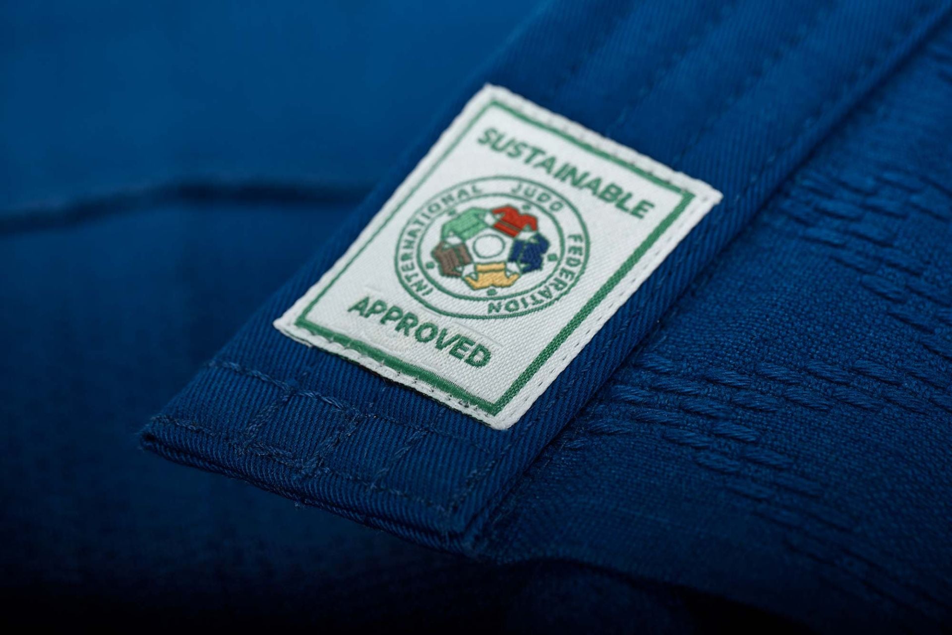 Adidas Champion III IJF Regular Fit JU kimono 750g con logo, azul