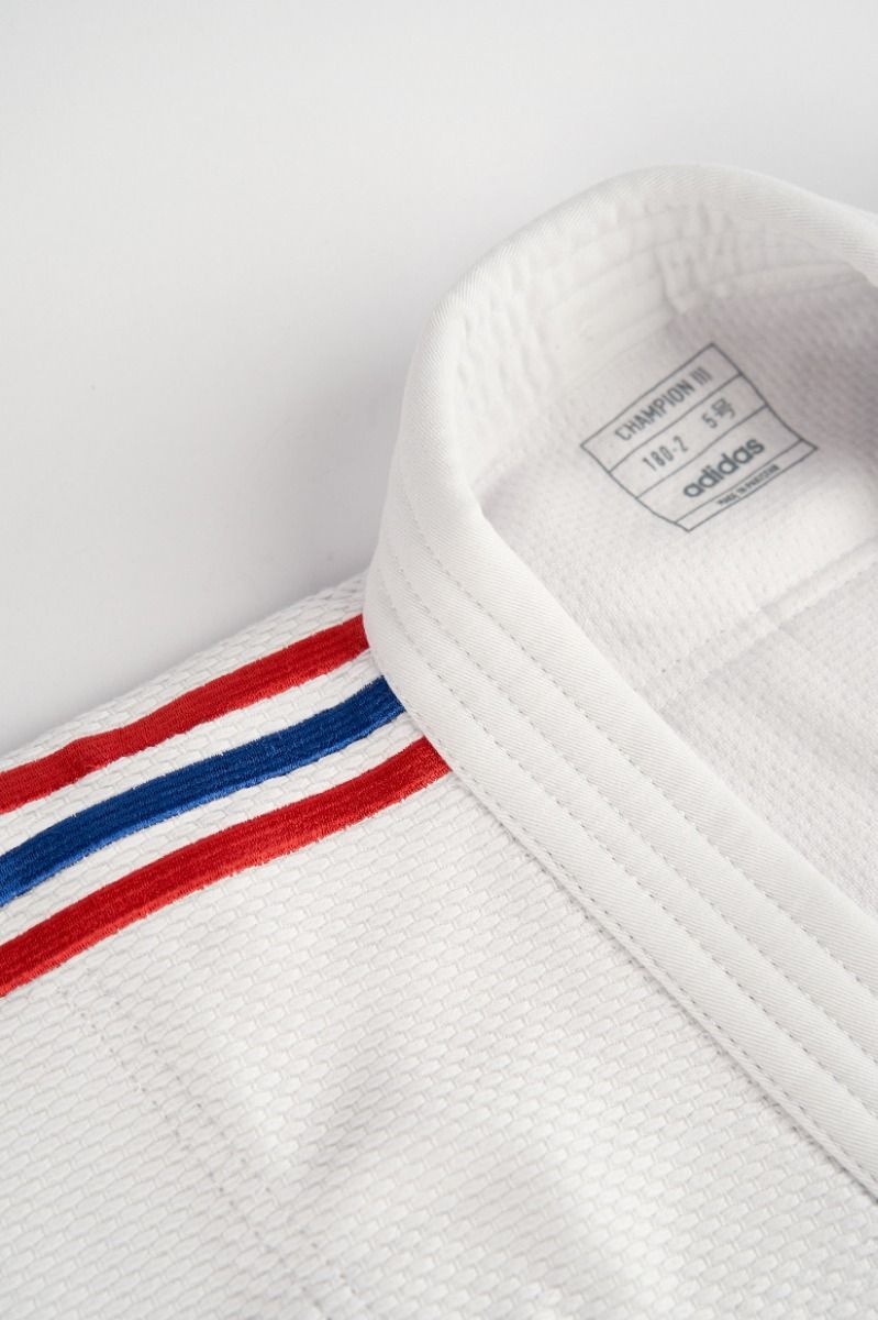 Adidas Champion III IJF Regular Fit JU kimono con franjas de selección 730g, blanco