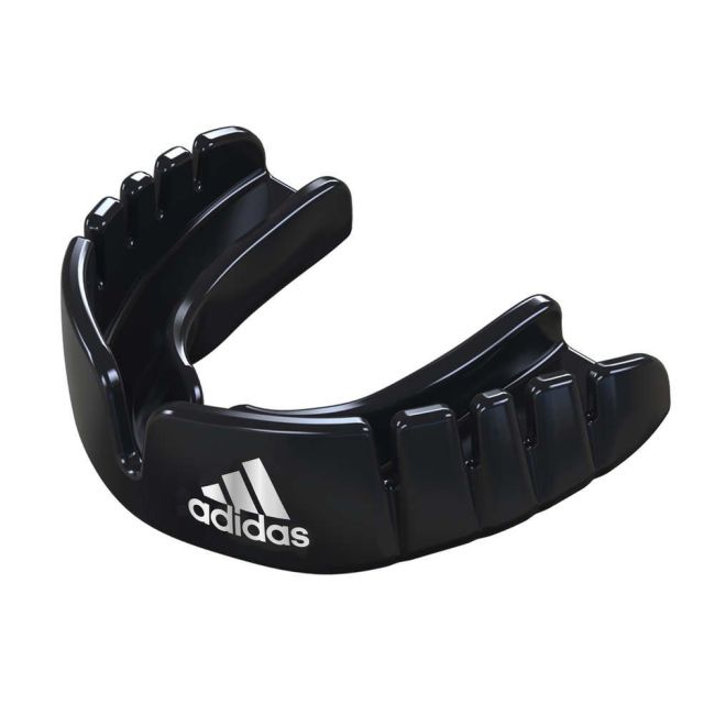 Adidas Junior Opro Snap-Fit protector bucal para niños, negro