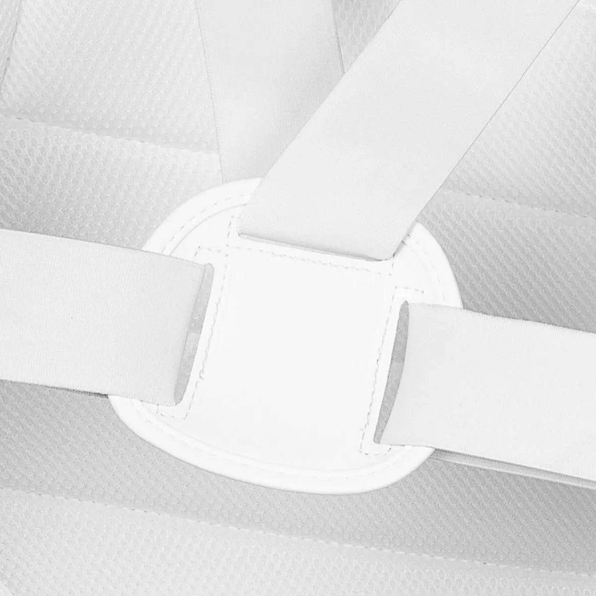 Adidas Chest Guard WKF peto de karate, blanco